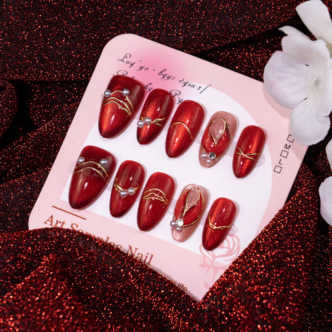 Decorative Press-On Nail Art Set with Pearl Accents Stornfield