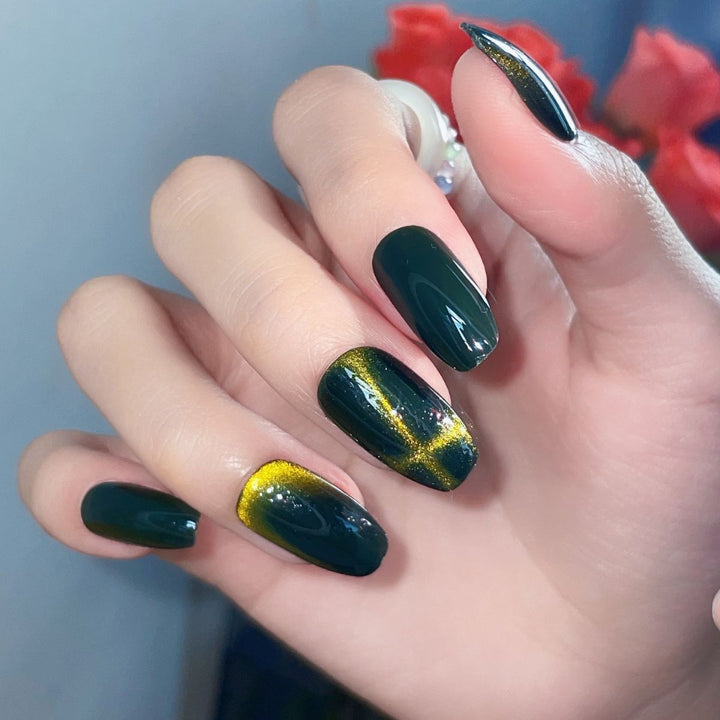 Glamorous Press-On Nail Tips Stornfield