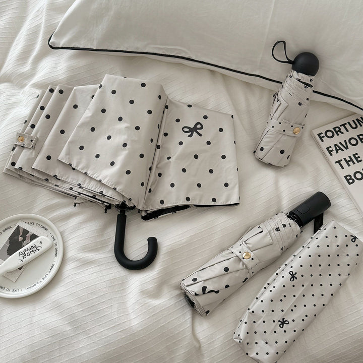 Ladies compact umbrella with stylish polka dot design Stornfield