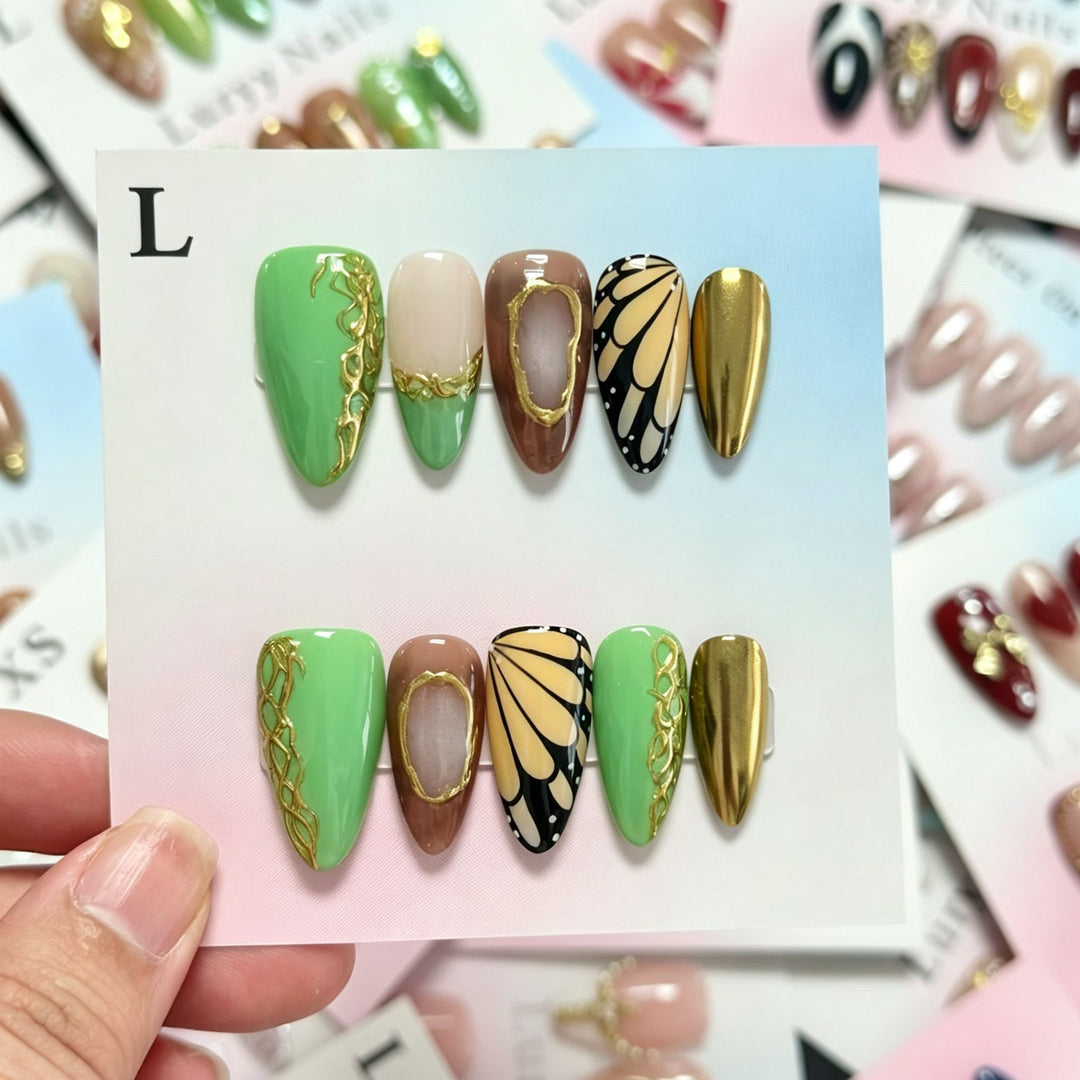 Handmade Floral Design Press-On Nails Set