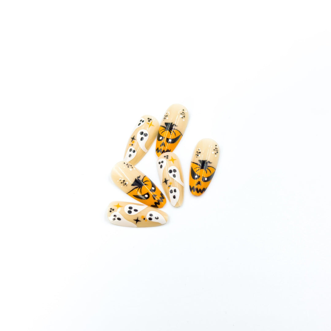 Halloween-Themed Press-On Nail Art Set