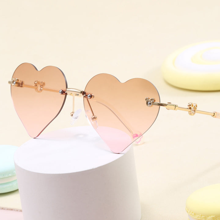 Women's Heart-Shaped Sunglasses with Mirrored Lenses Stornfield