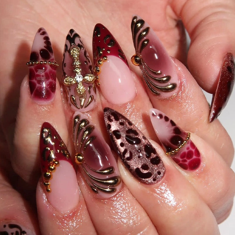 Elegant artificial nails with stylish pattern Stornfield