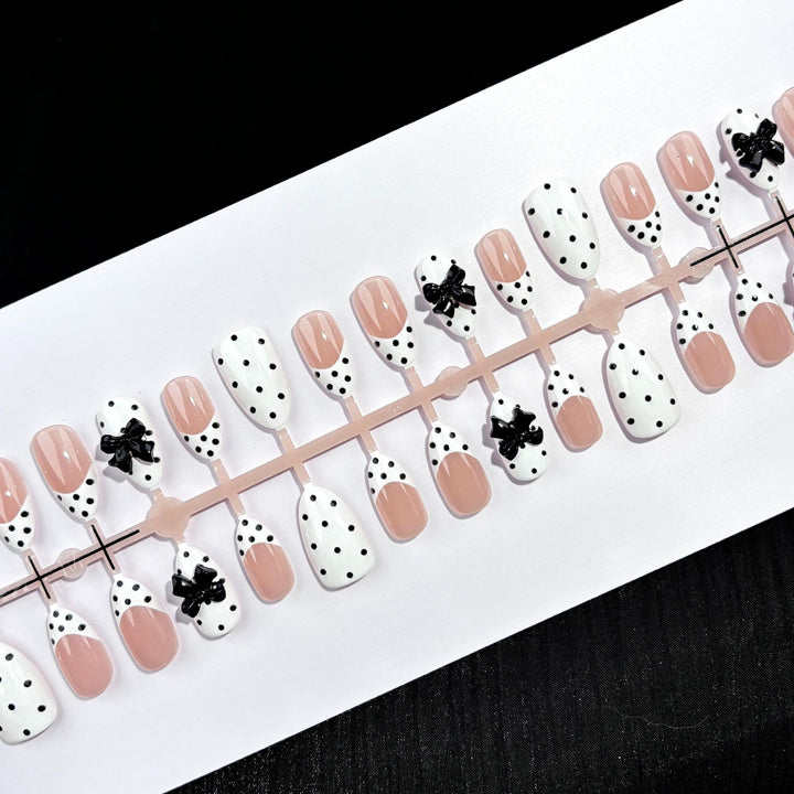 Polka Dot and Bow Accent Press-On Nail Set