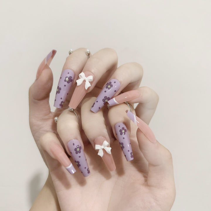 Artful Nail Extensions in Floral Design Stornfield