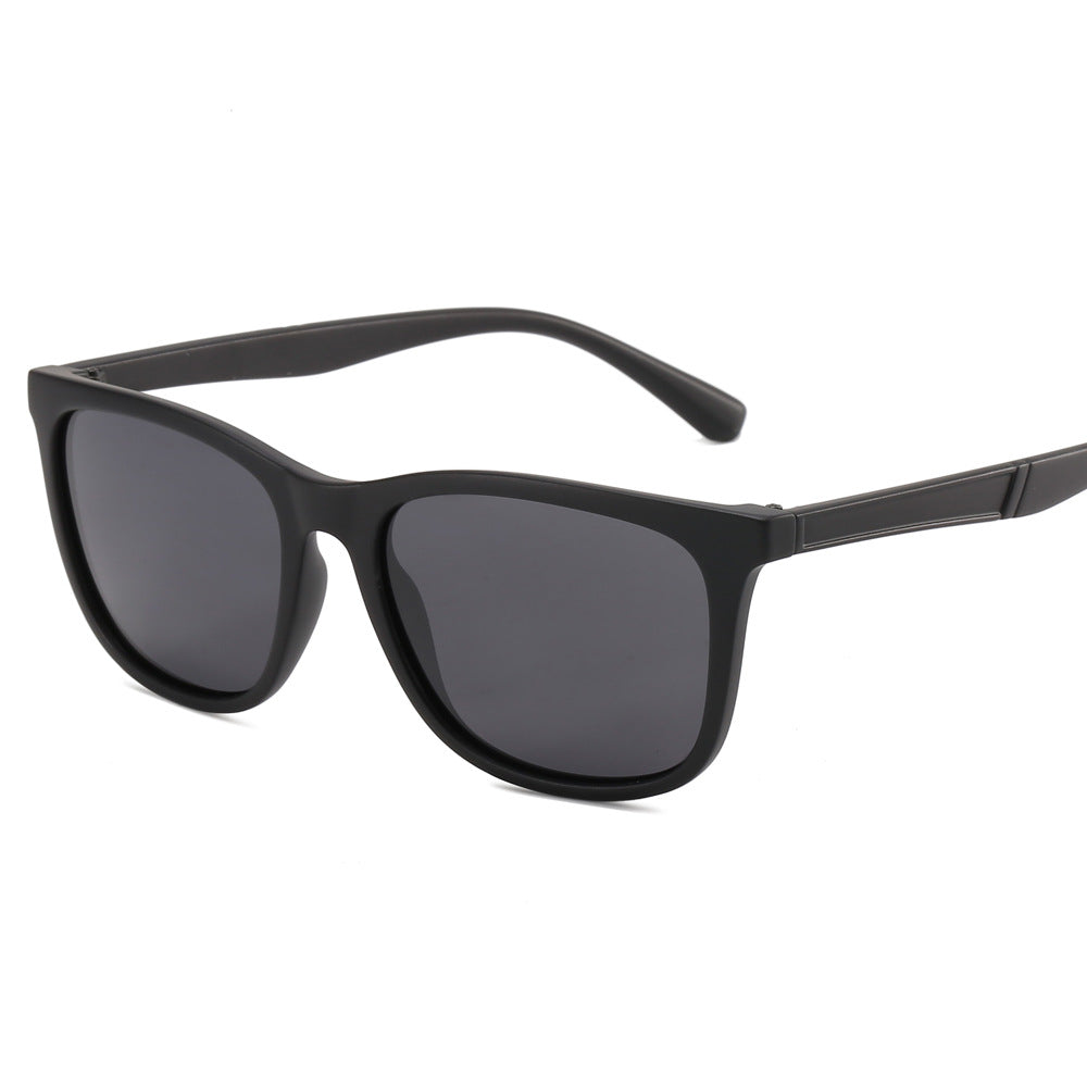 Women's fashionable sunglasses with sturdy matte frame Stornfield