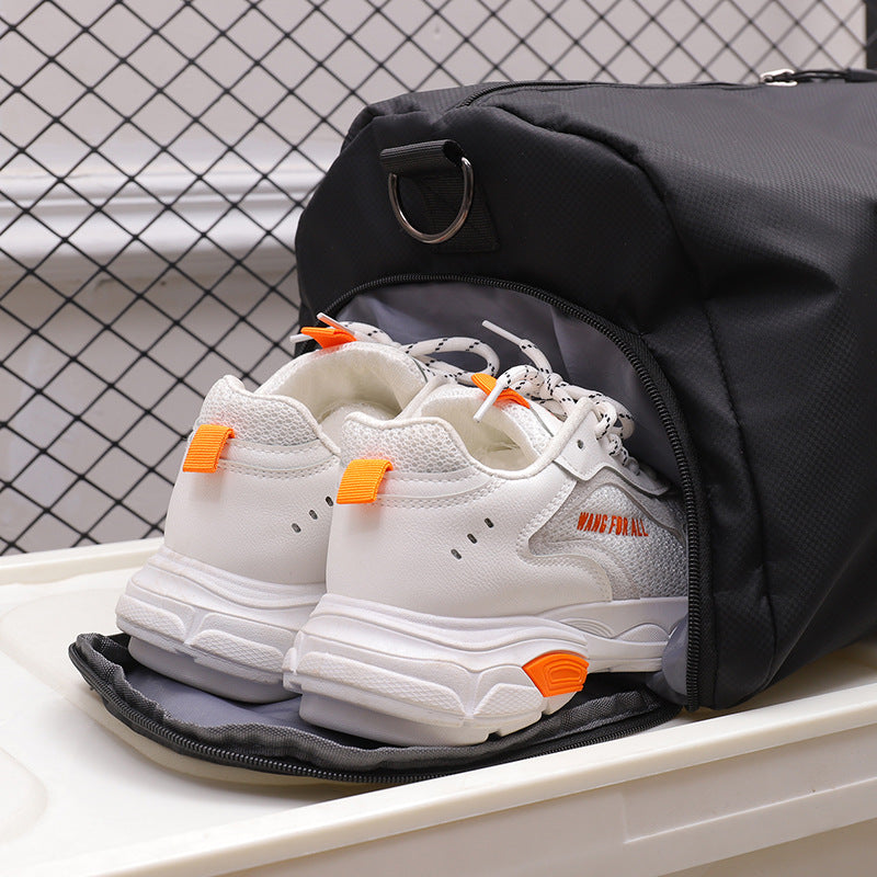 Compact Training and Travel Bag with Practical Compartments Stornfield