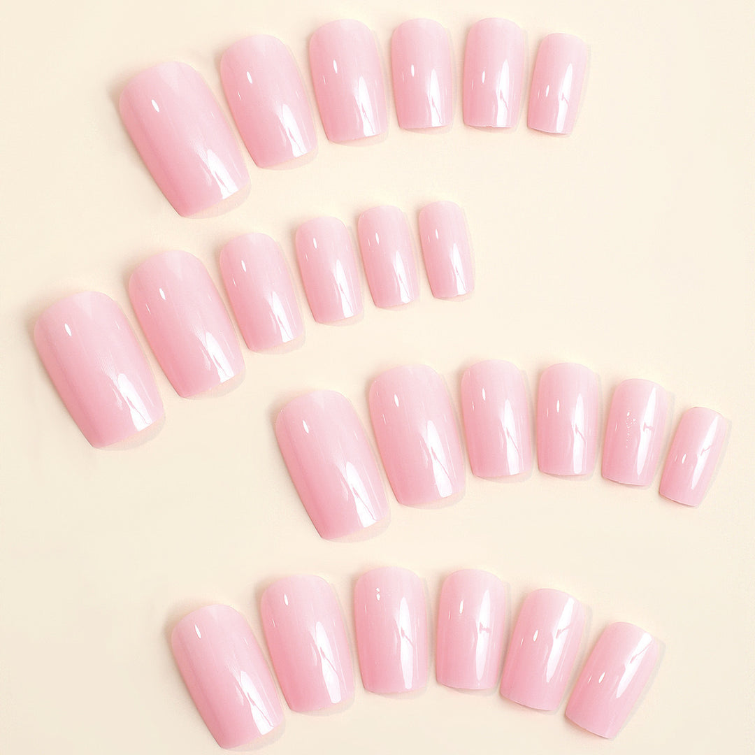 Artificial nail set with high-gloss finish and elegant shape Stornfield
