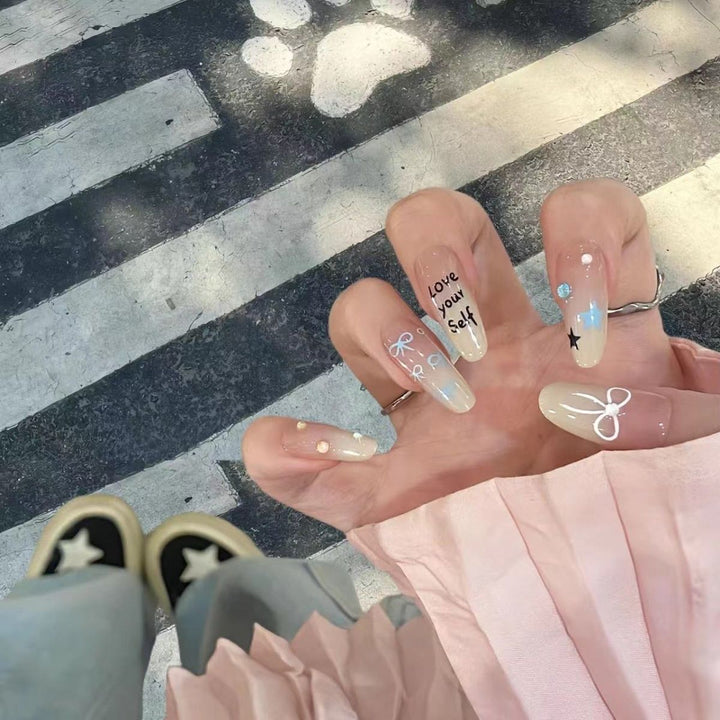 Artificial Nails in Stylish Ombre Design Stornfield