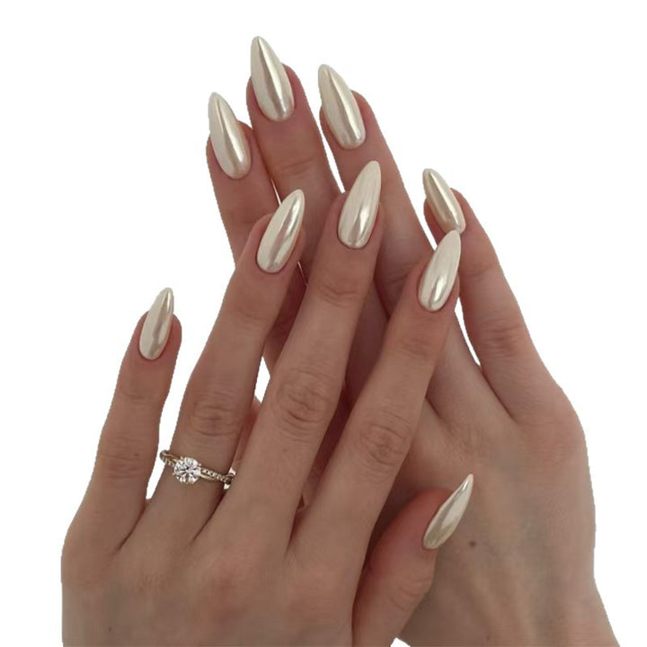 Elegant Artificial Nails in Shimmering Metallic Look Stornfield