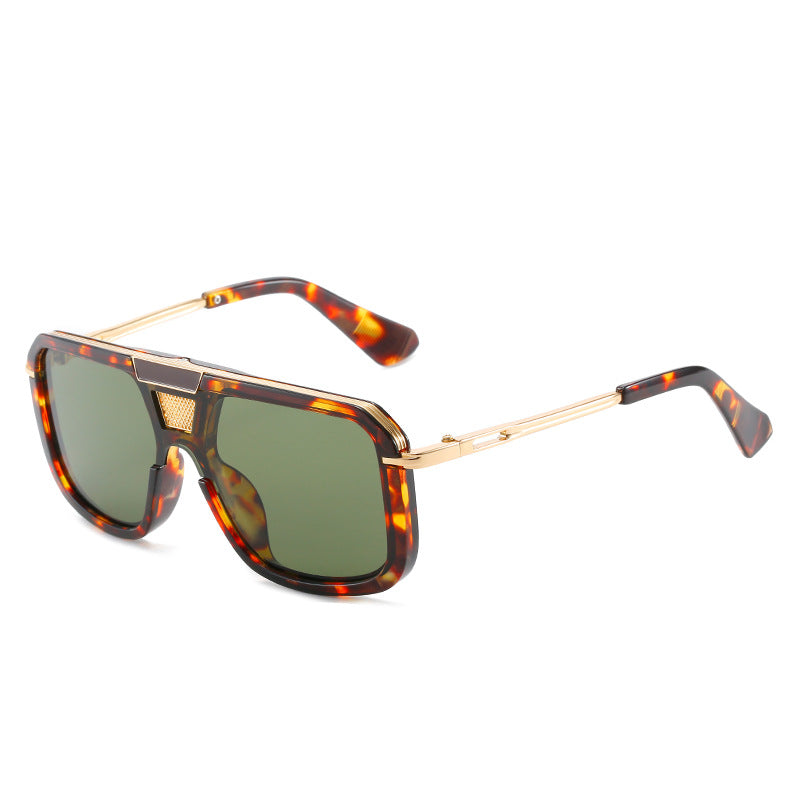 Women's fashionable corrective glasses with stylish, oversized frames Stornfield