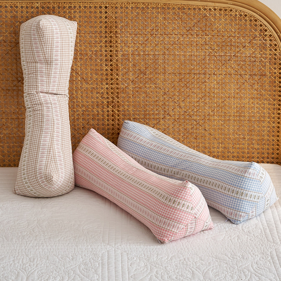 Neck support roll with elegant striped design Stornfield