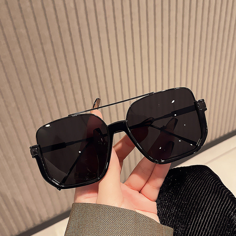 Women oversized sunglasses with elegant, square frame Stornfield