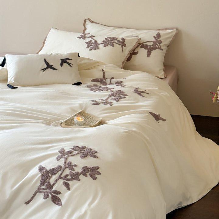 Embroidered Botanical Duvet Cover Set with Appliqué Pillow Shams
