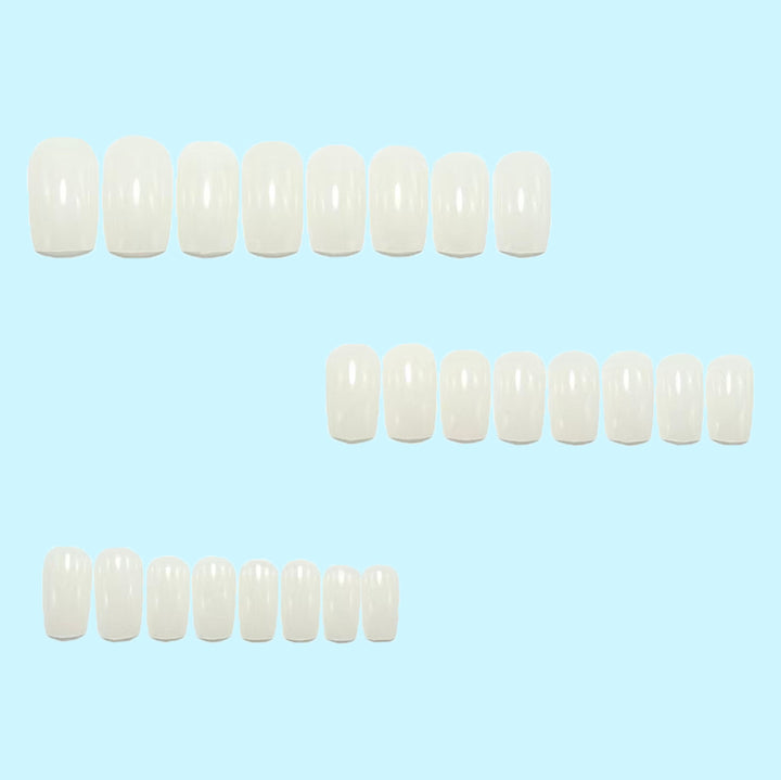 High-Quality Artificial Nails in Elegant French Style Stornfield