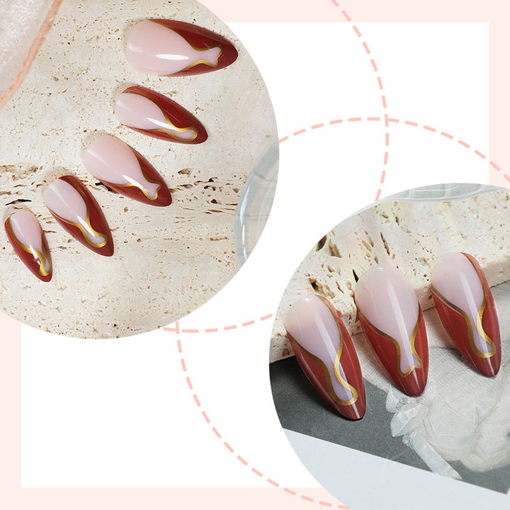 Artistic Nail Art Set with Elegant Swirl Design Stornfield