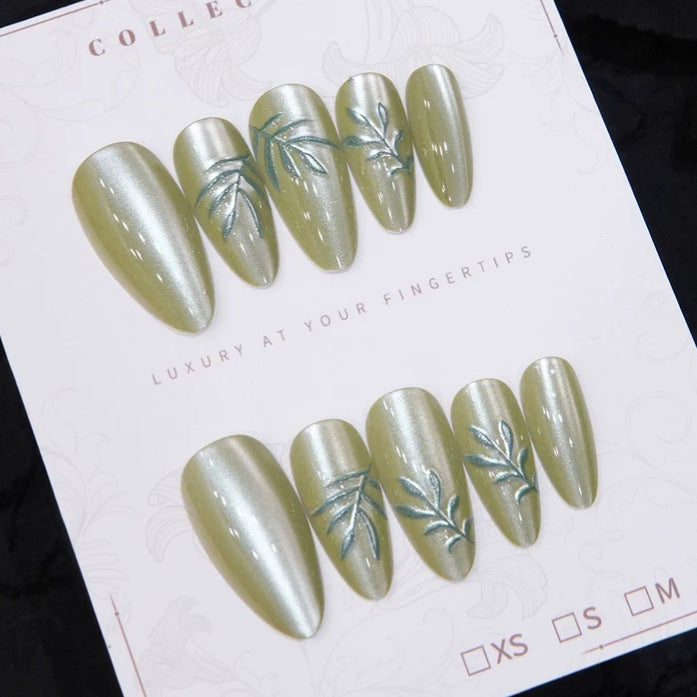 Artfully Designed Press-On Nail Set