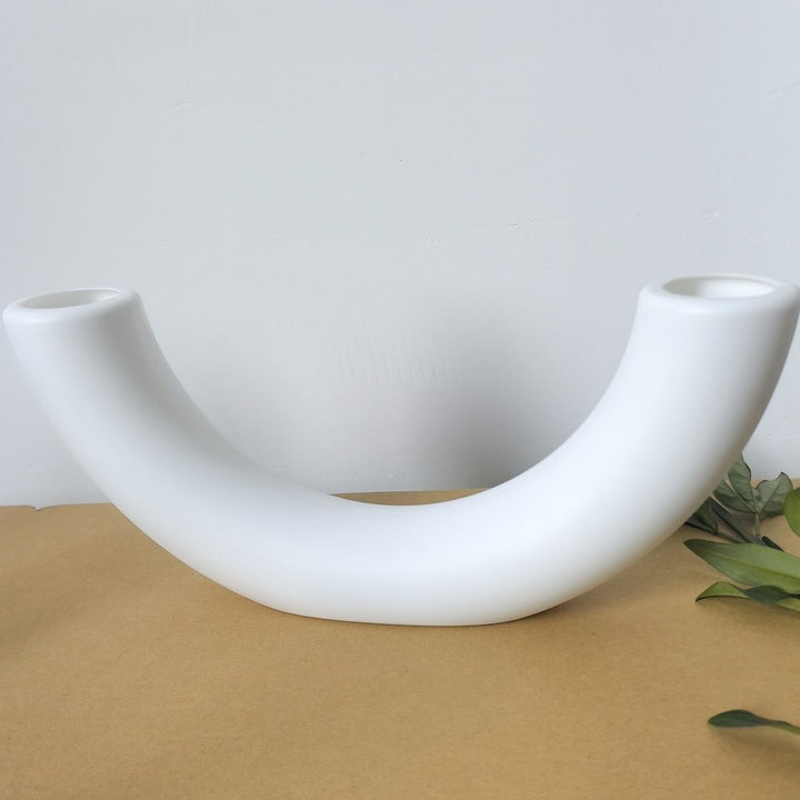 Contemporary Curved Flower Vase Stornfeild