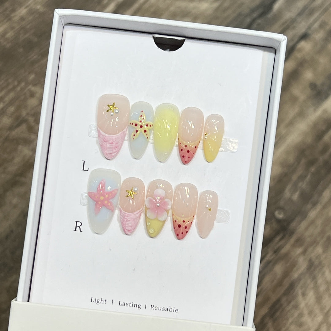 Summer-Inspired Press-On Nail Art Set Stornfield