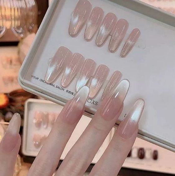 Artificial nails with elegant ombre effect and glitter coating Stornfield