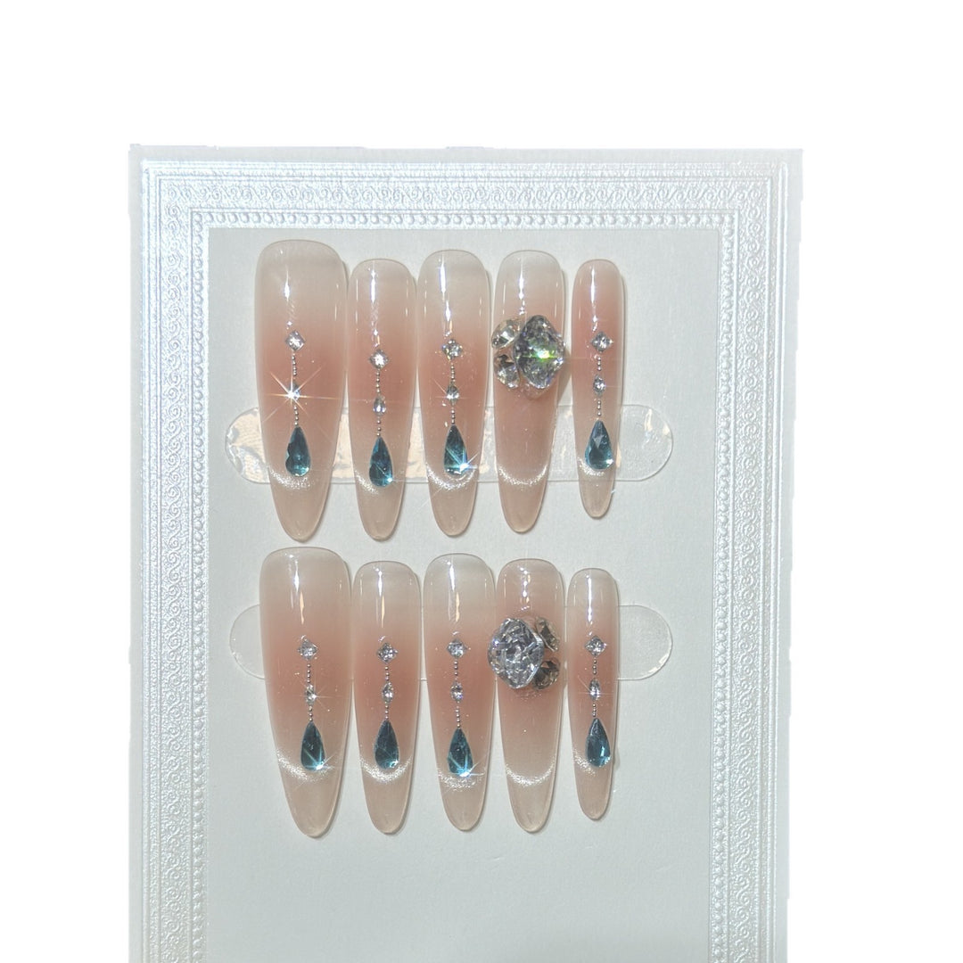 Glamorous Press-On Nail Art Set with Crystal Embellishments Stornfield