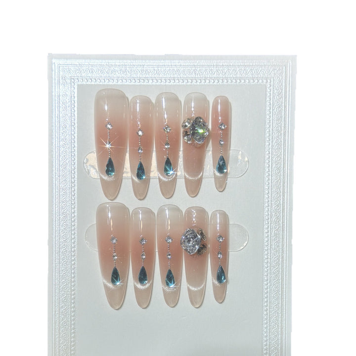 Glamorous Press-On Nail Art Set with Crystal Embellishments Stornfield