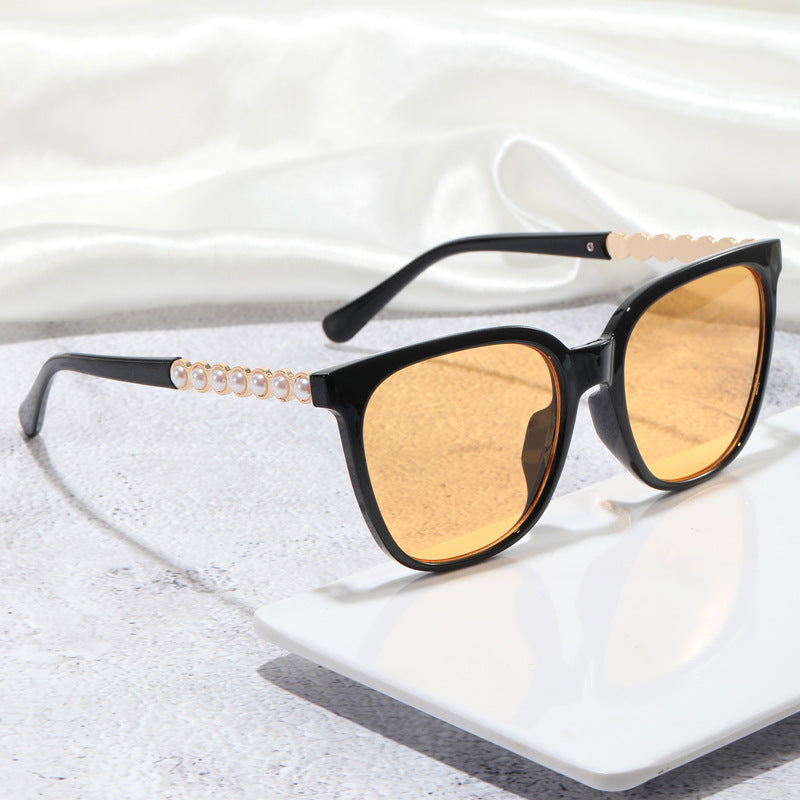 Women's oversized sunglasses with elegant pearl jewelry decoration Stornfield