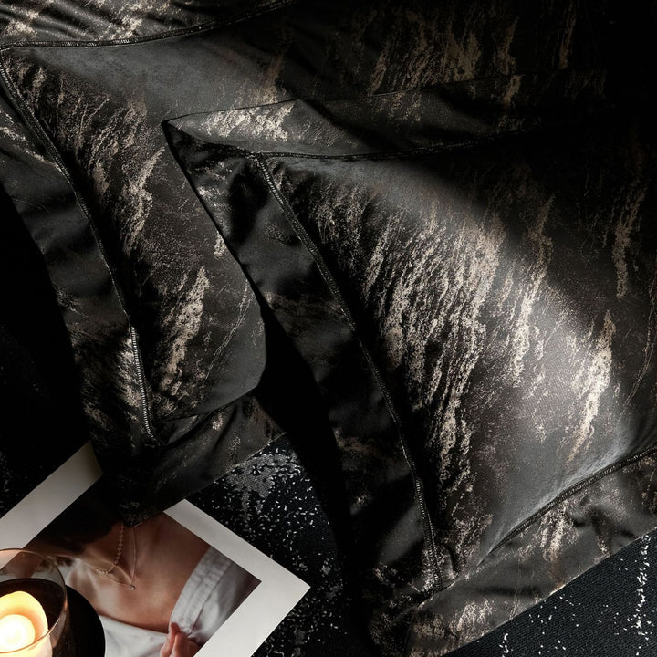 Silky Jacquard Duvet Cover Set with Oxford Hem, Decorative Lumbar Pillow and Envelope Shams