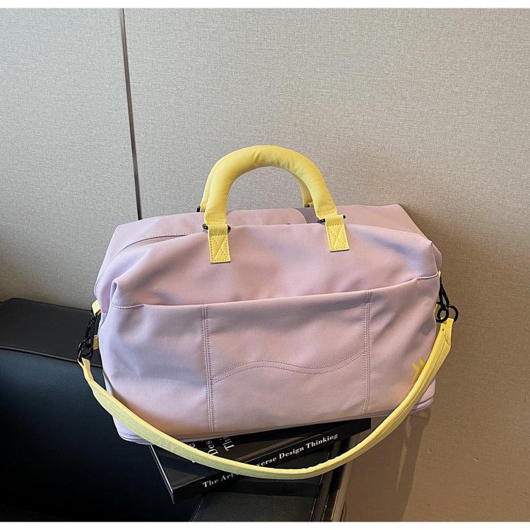 Elegant and Spacious Travel Bag with Robust Design Stornfield