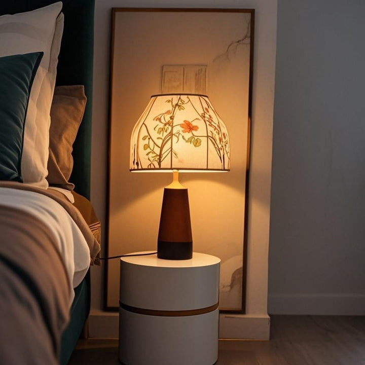 Floral Design Table Lamp