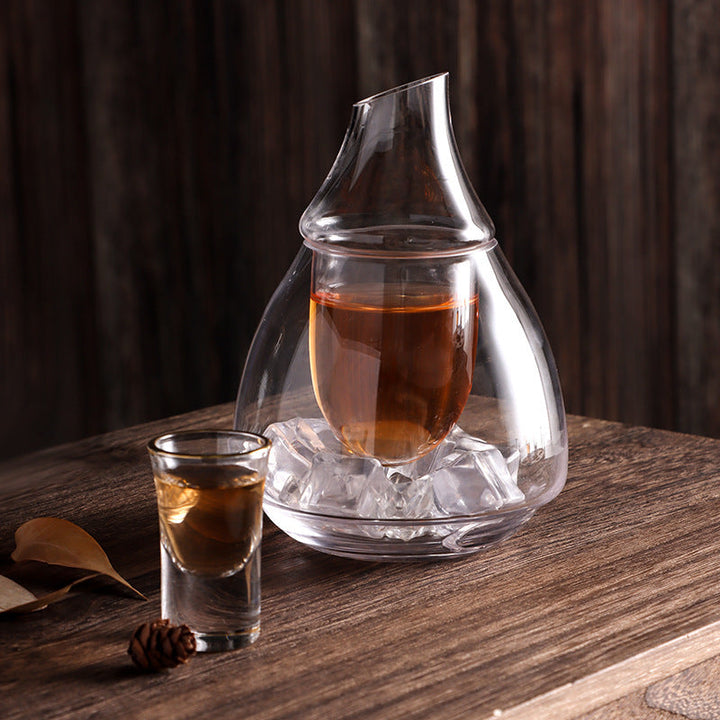 Two-Tier Spirit Glass Decanter | Stornfield