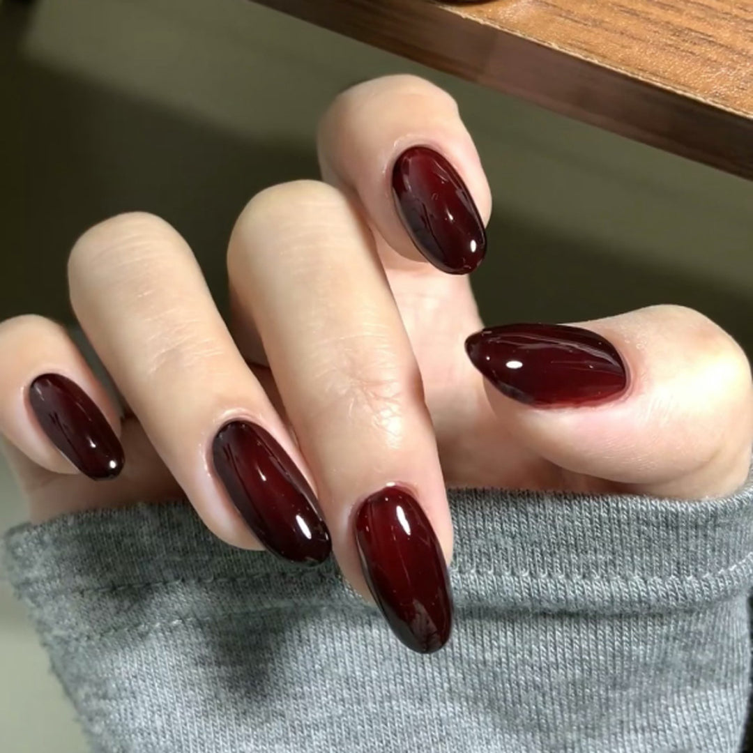 Elegant Gel Nails Stornfield
