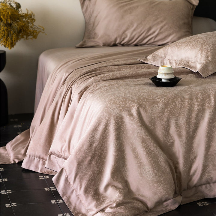 Silky Jacquard Crocodile-Embossed Duvet Cover and Pillowcase Set