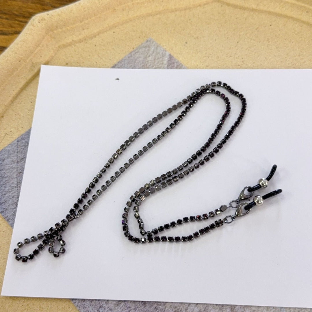 Stylish Eyewear Chain with Decorative Beads Stornfield