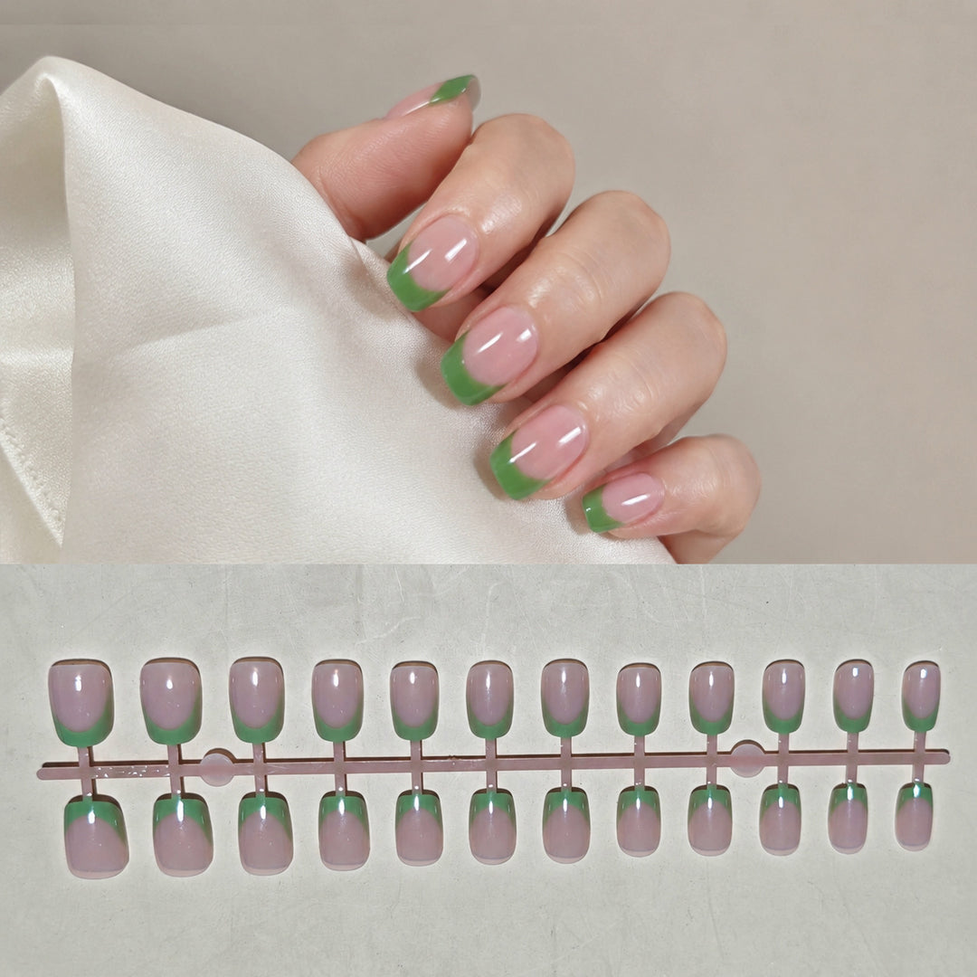 Chic French Tip Press-On Nail Art Set Stornfield