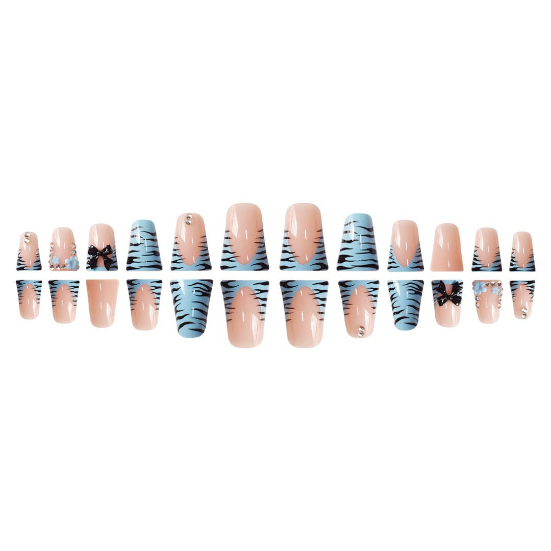 Floral Accent Nail Art Extensions Stornfield