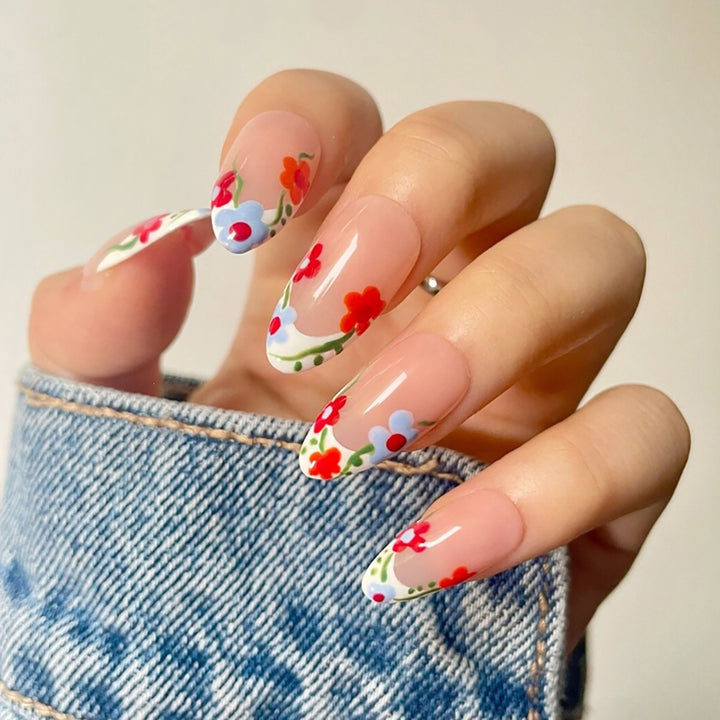 Floral Themed Press-On Nail Set
