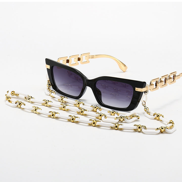 Fashion Cat-Eye Sunglasses with Elegant Chain Stornfield