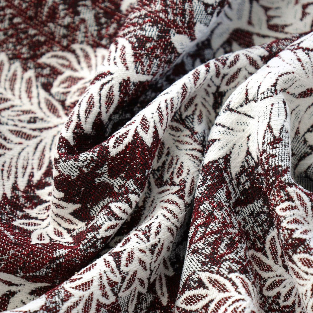 Decorative cushion with elegant fringed edge