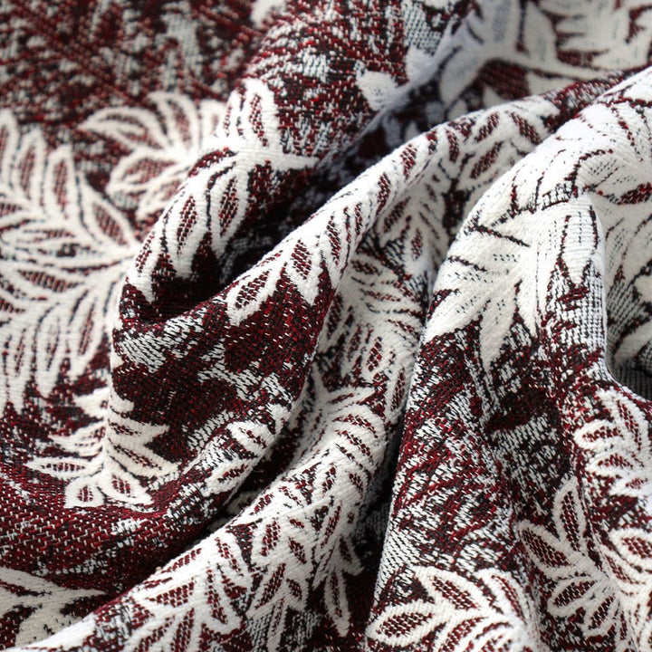 Decorative cushion with elegant fringed edge
