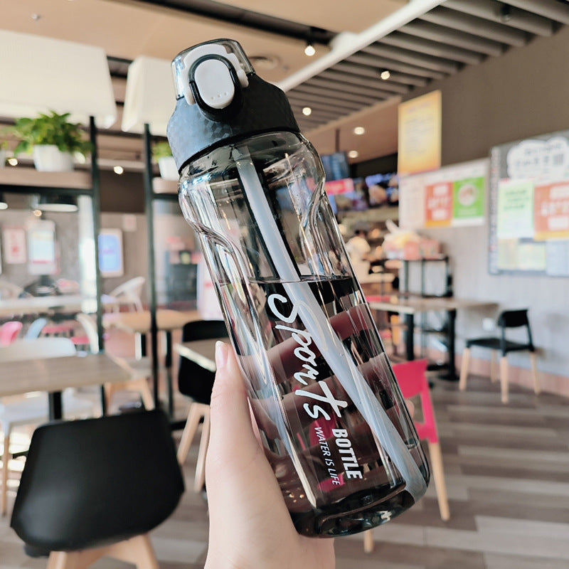 Women’s sporty water bottle with innovative closure Stornfield