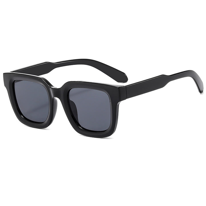 Ladies fashionable sunglasses in striking design Stornfield