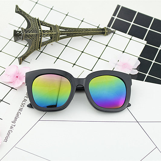 Women's oversized sunglasses with fashionable design and UV protection Stornfield