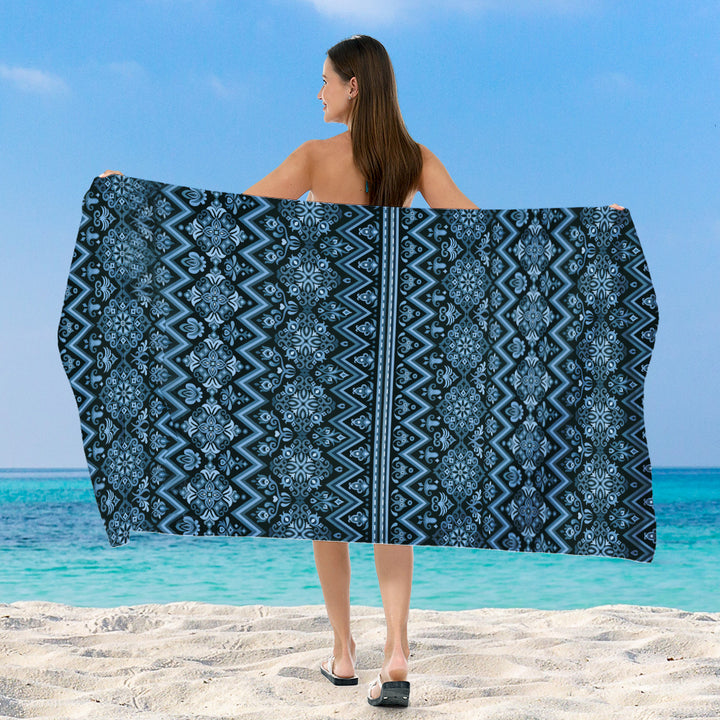 Beach towel with exclusive geometric pattern Stornfield