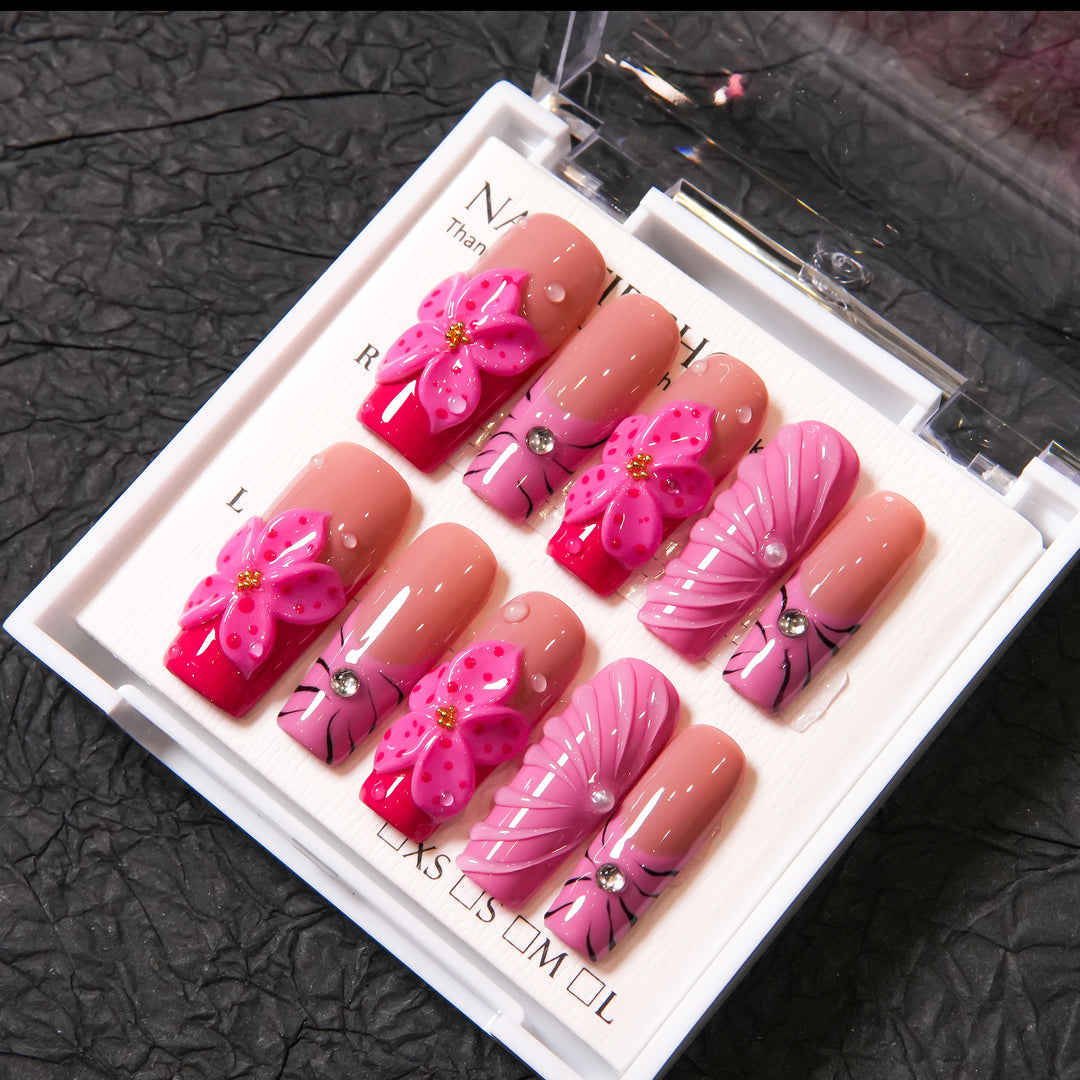 Floral Embellished Press-On Nail Set