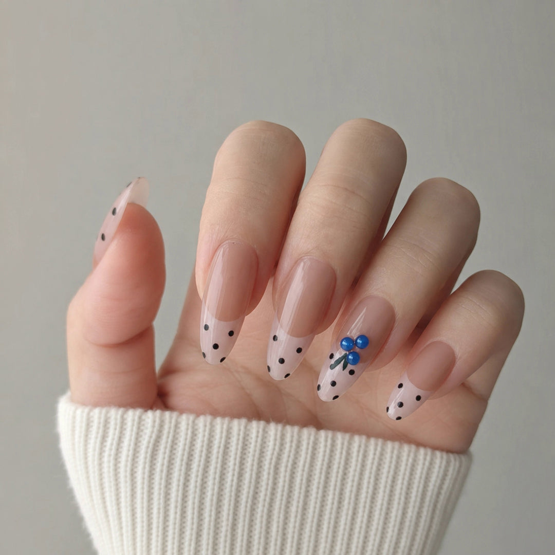 Chic Polka Dot Press-On Nail Tips Stornfield