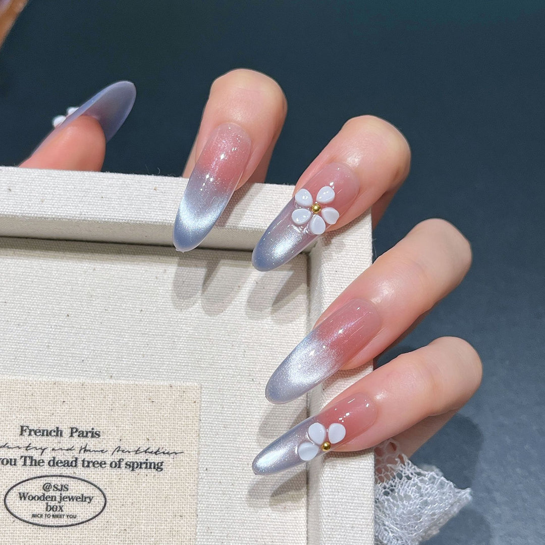 Elegant Floral 3D Press-On Nail Extensions Stornfield
