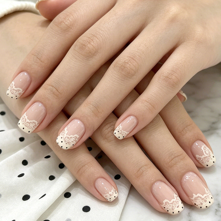 Elegant Lace Design Press-On Nails Stornfield