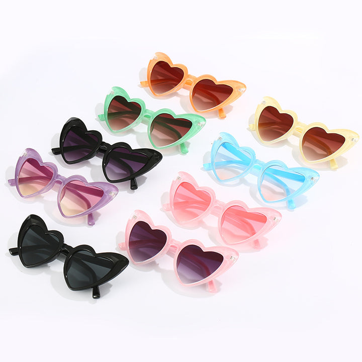 Ladies Heart-Shaped Sunglasses in Innovative Design Stornfield
