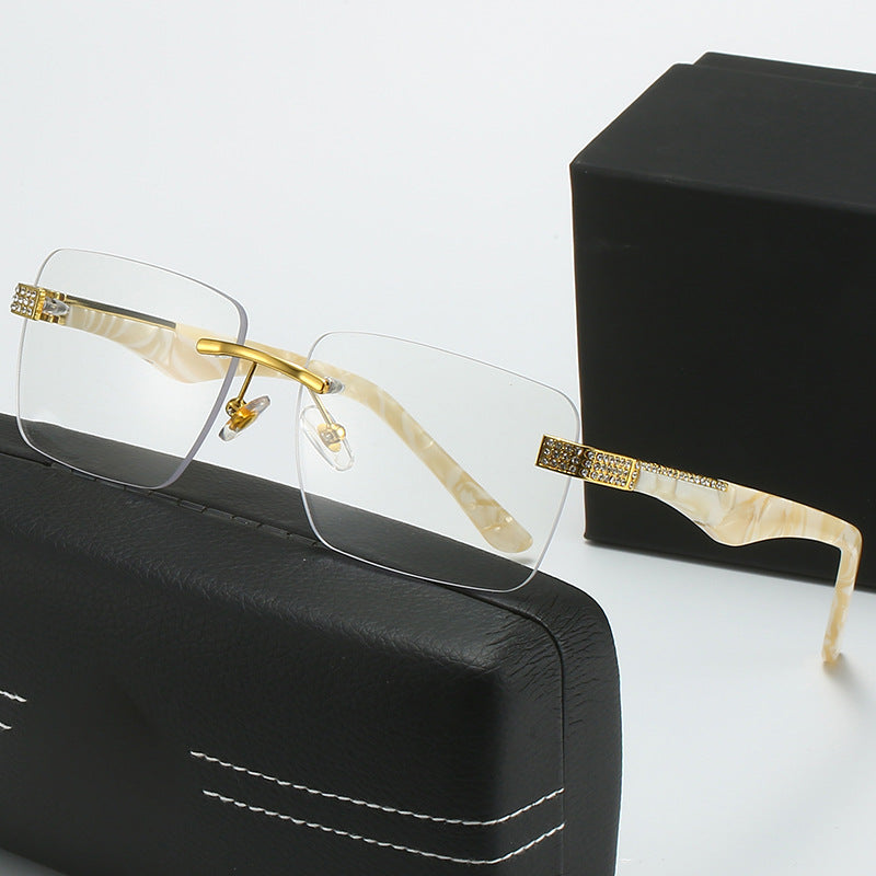 Ladies fashionable sunglasses in elegant square design Stornfield